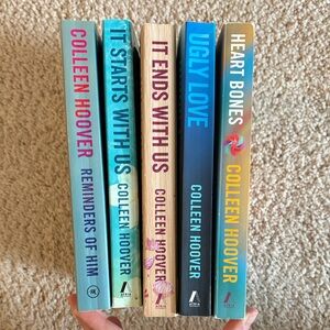 Set of 5 Colleen Hoover Books
